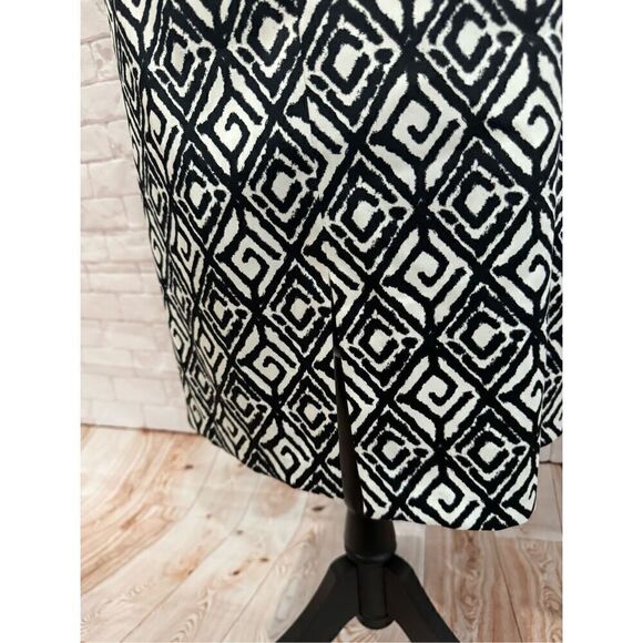 Dressbarn black and white pattern belted dress polyester size 10 - Picture 8 of 10